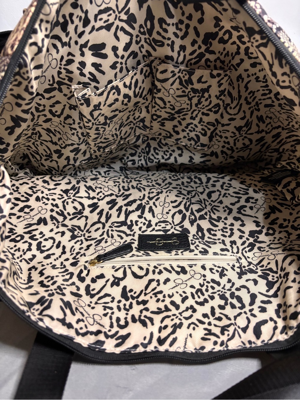 Jessica Simpson Python Snake-Print Weekender Travel Bag - Picture 9 of 12